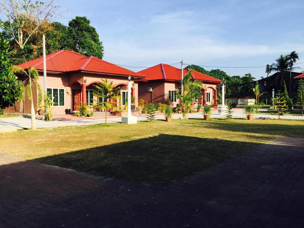 Harmony Guesthouse Sdn Bhd Padang Mat Sirat Exterior foto